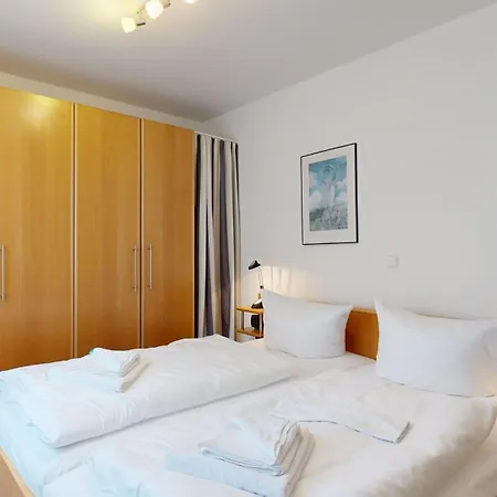 Aparthotel Strandnahe Mit Schwimmbad Im Haus, A Cappella 68,binz