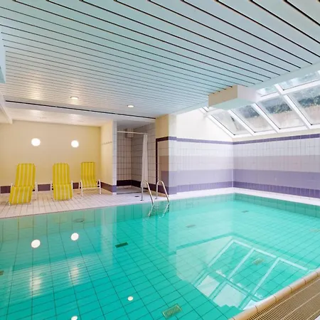 Aparthotel Strandnahe Mit Schwimmbad Im Haus, A Cappella 68,binz Binz