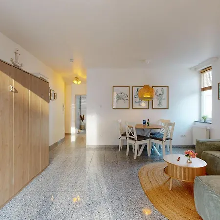 Strandnahe Mit Schwimmbad Im Haus, A Cappella 68,binz Apart-hotel 4*