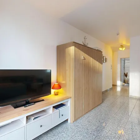 Strandnahe Mit Schwimmbad Im Haus, A Cappella 68,binz Διαμέρισμα *