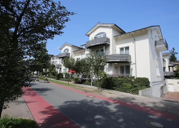 Strandnahe Mit Schwimmbad Im Haus, A Cappella 68,binz Διαμέρισμα Binz